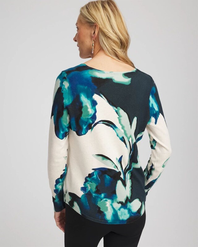 Ella Glacier V-Neck Pullover - image 3